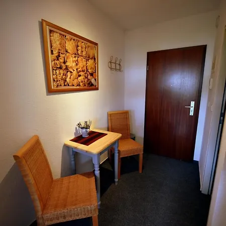 Ferienwohnung Laubegast * ドレスデン